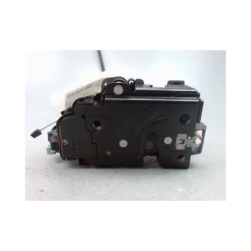 SYSTEME CONDAMNATION ARRIERE DROIT VOLKSWAGEN TOURAN 09-