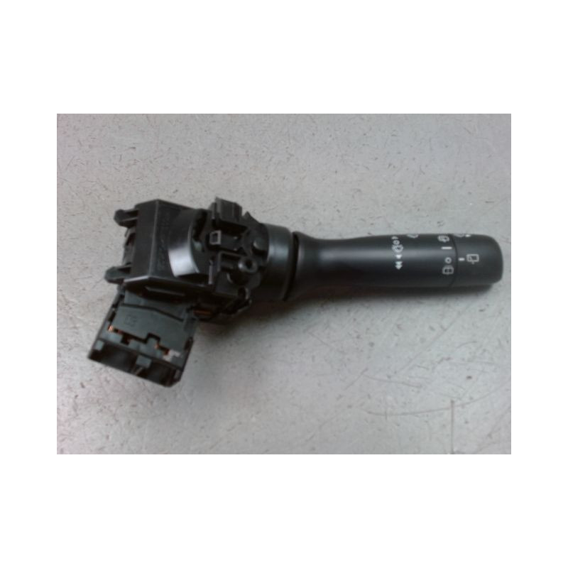 COMMANDE ESSUIE GLACE TOYOTA YARIS II Phase 1 2005-2009