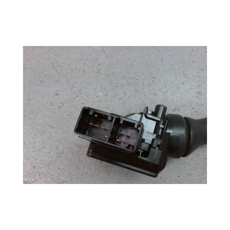 COMMANDE ESSUIE GLACE TOYOTA YARIS II Phase 1 2005-2009