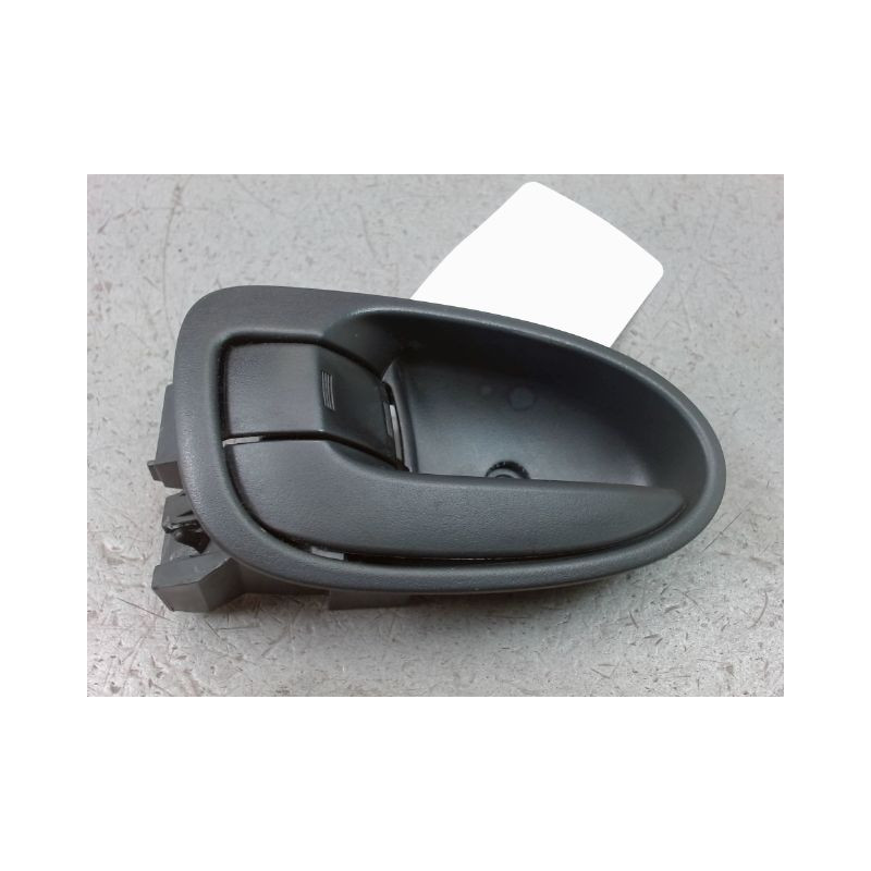 POIGNEE INTERIEURE PORTE AVANT GAUCHE TOYOTA YARIS II Phase 1 2005-2009