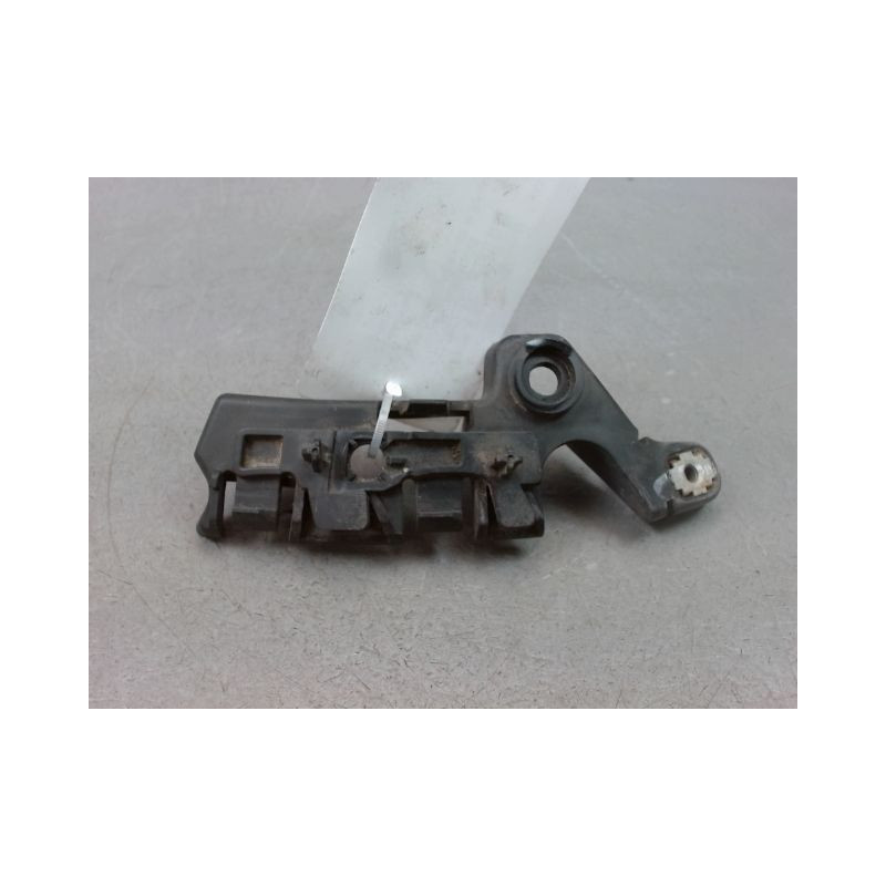 SUPPORT PARE-CHOC AVG RENAULT MEGANE BREAK III Phase 1 2009-2012