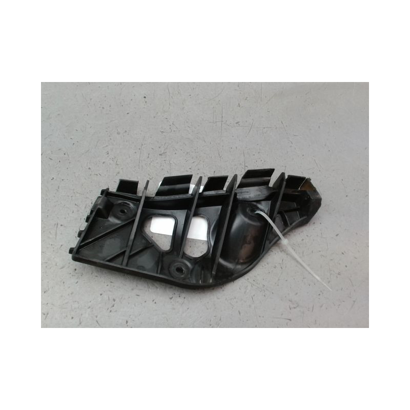 SUPPORT PARE-CHOC ARD DACIA SANDERO I 2008-2012