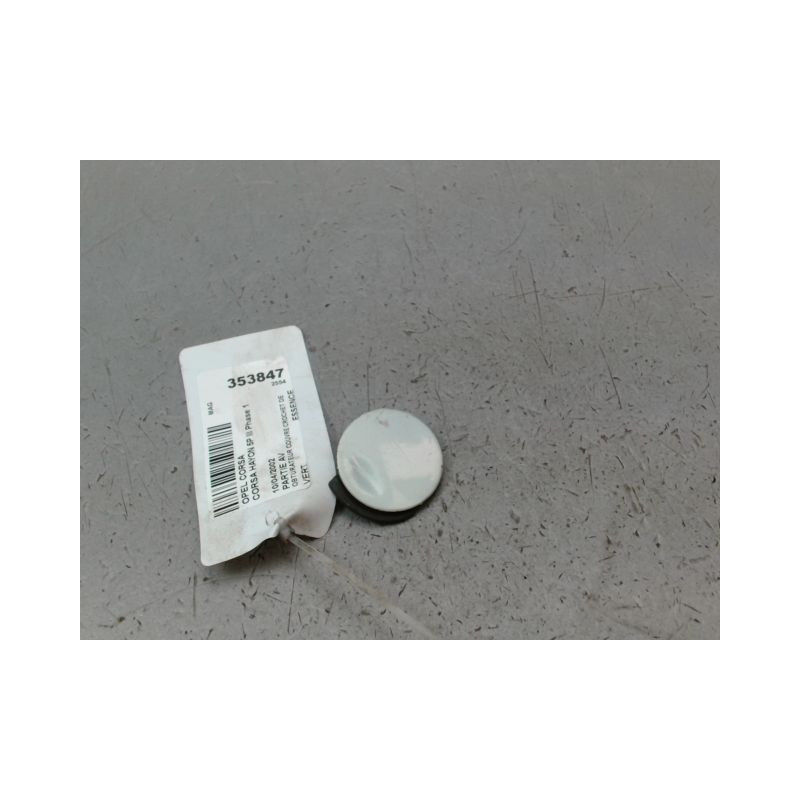 OBTURATEUR COUVRE CROCHET DE BOUCLIER AV OPEL CORSA III Phase 1 (C) 2000-2003