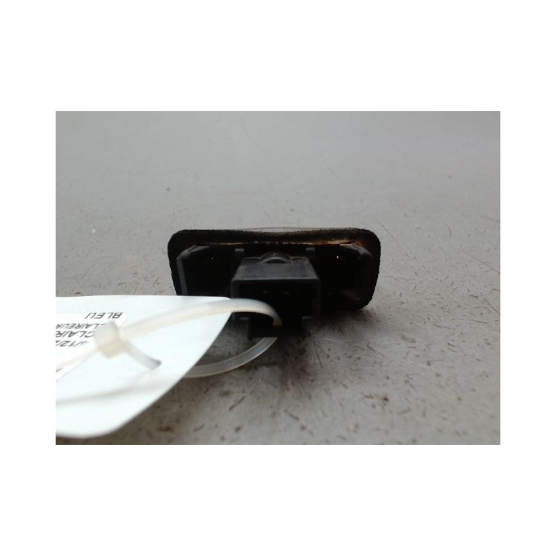 ECLAIREUR PLAQUE DE POLICE DROIT PEUGEOT 207 2006-2013