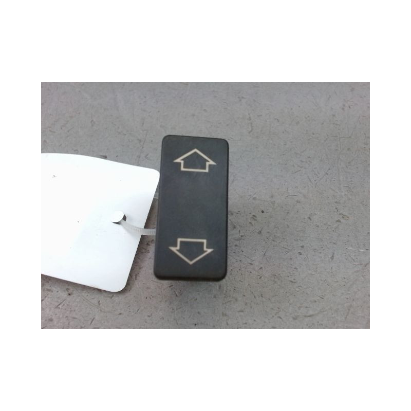 COMMANDE LEVE-GLACE PORTE AVG PEUGEOT 106 Phase 2 1996-2003