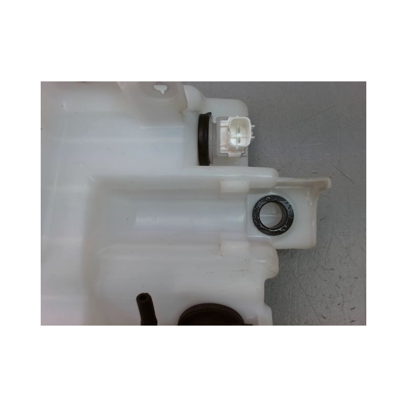RESERVOIR LAVE-GLACE AVANT MAZDA CX-5