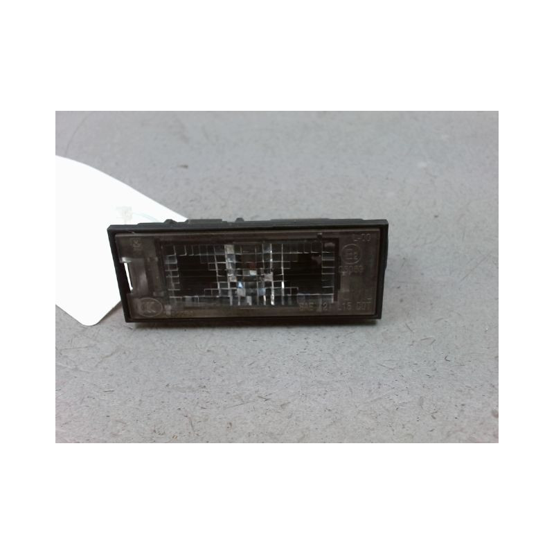ECLAIREUR PLAQUE DE POLICE GAUCHE RENAULT TWINGO III 2014-...
