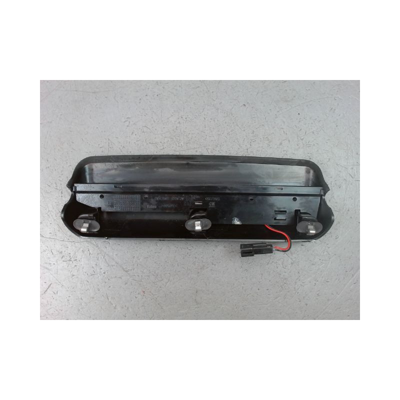 FEUX STOP SUPPLEMENTAIRE OPEL CORSA III Phase 2 (C) 2003-2006
