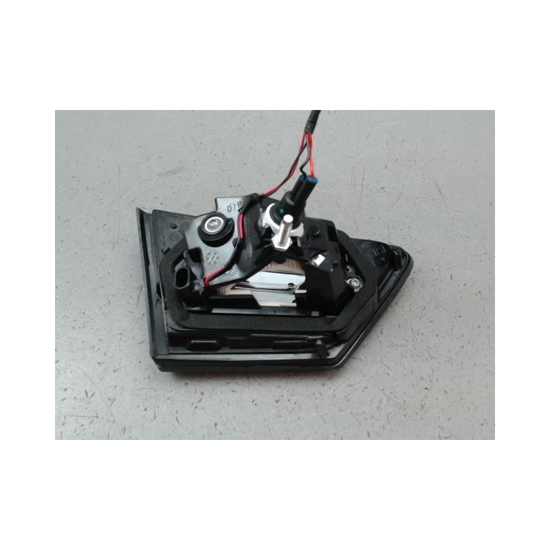 FEU ARRIERE INTERIEUR DROIT RENAULT CLIO IV Phase 1 2012-...