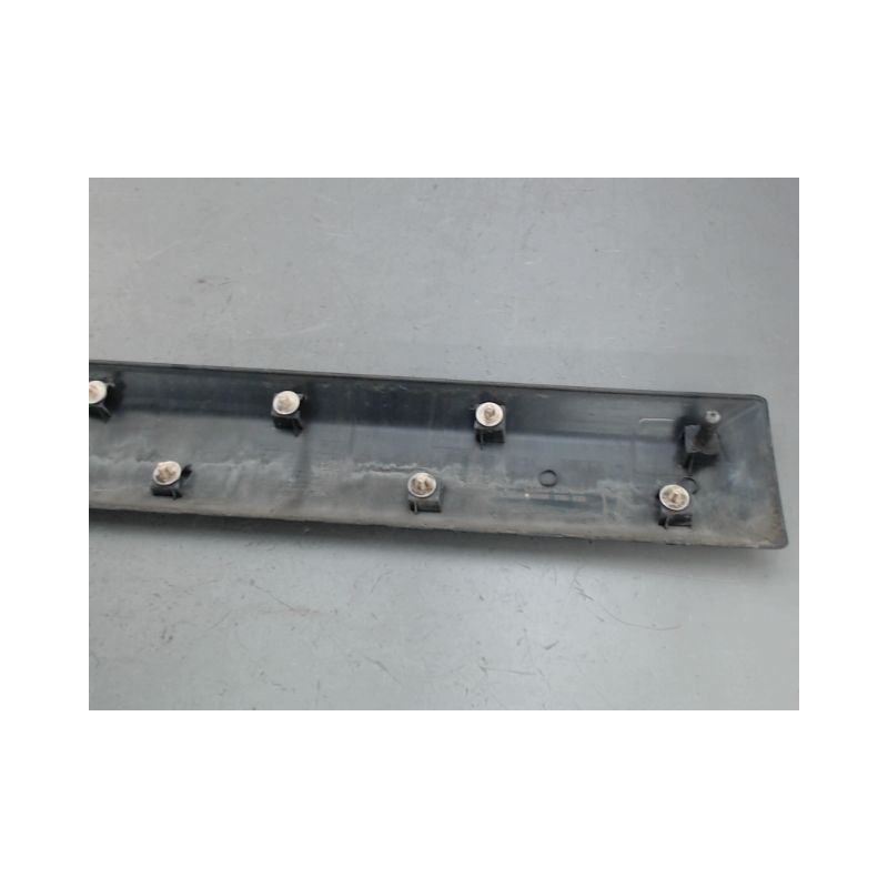 PROTECTION PORTE ARRIERE GAUCHE DACIA SANDERO
