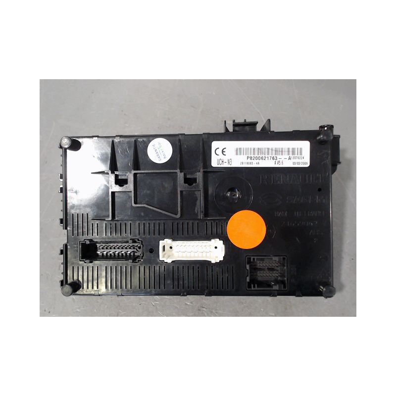 BOITIER GESTION HABITACLE RENAULT CLIO