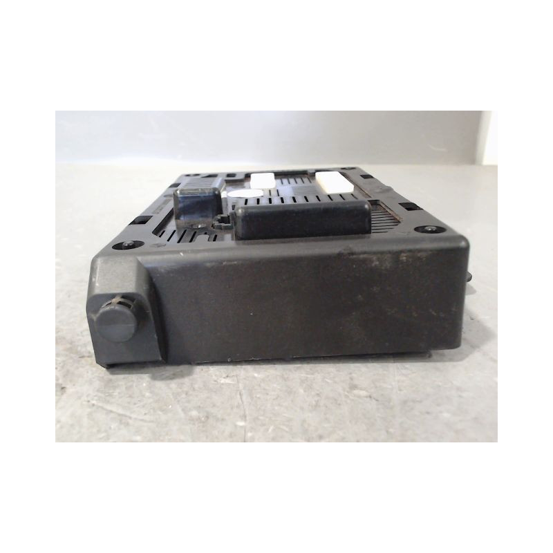 BOITIER GESTION HABITACLE RENAULT MODUS