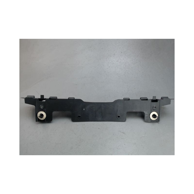 SUPPORT CENTRAL PARE-CHOC ARRIERE  RENAULT CLIO