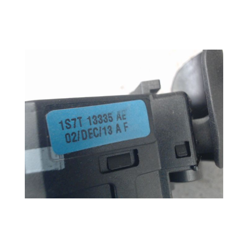 COMMANDE CLIGNOTANT FORD FIESTA