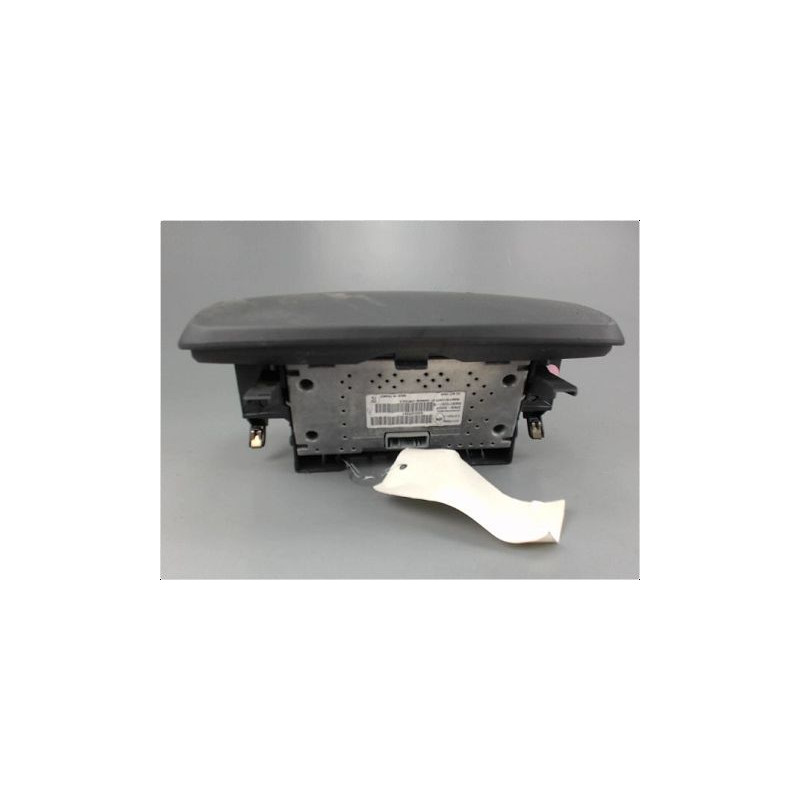 ECRAN GPS RENAULT LAGUNA II ESTATE 2005-2007