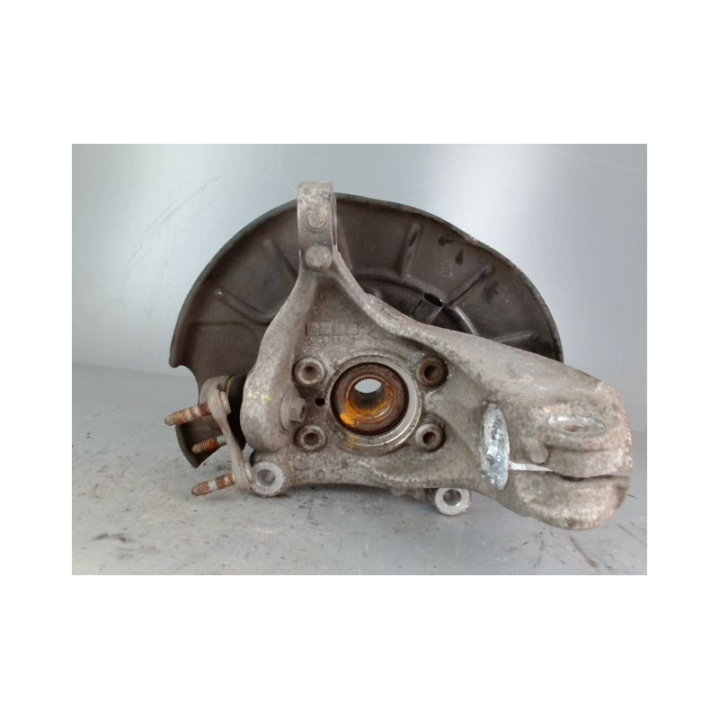 PIVOT AVANT GAUCHE VOLKSWAGEN PASSAT 5 BREAK DIESEL