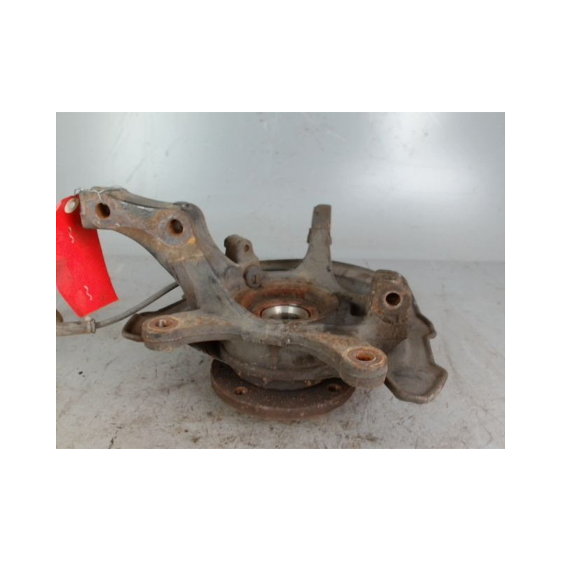 PIVOT AVANT DROIT SUZUKI SWIFT 3 DIESEL