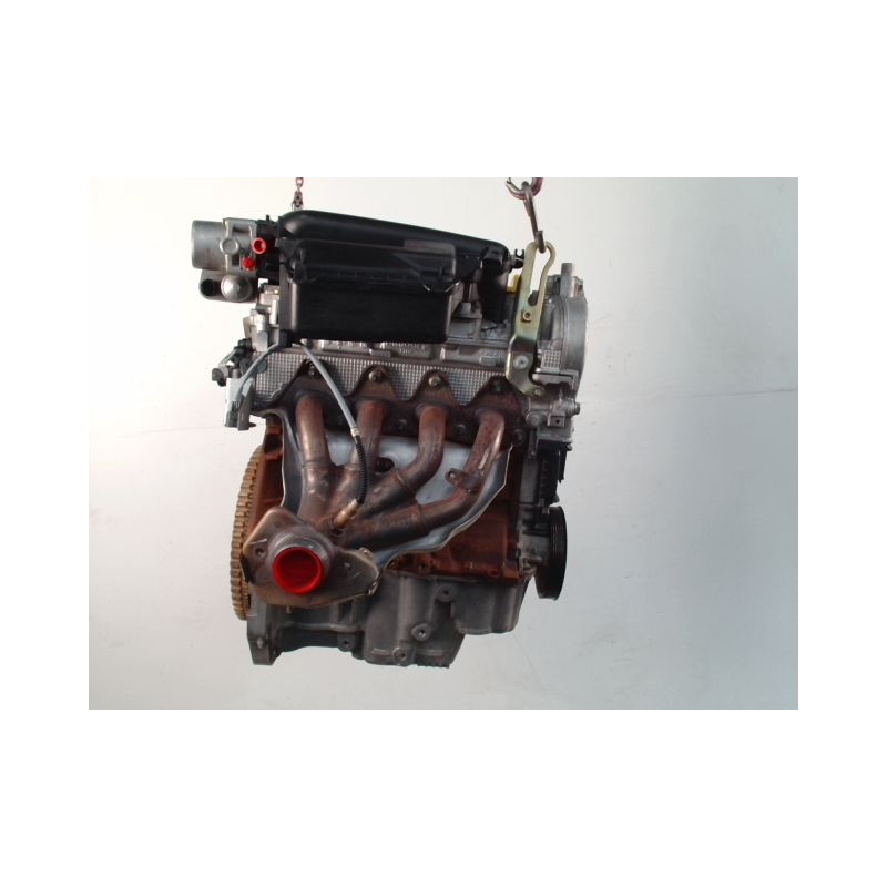 MOTEUR ESSENCE RENAULT SCENIC MONOSP. II Phase 2 2006-2009 1.6 16V 