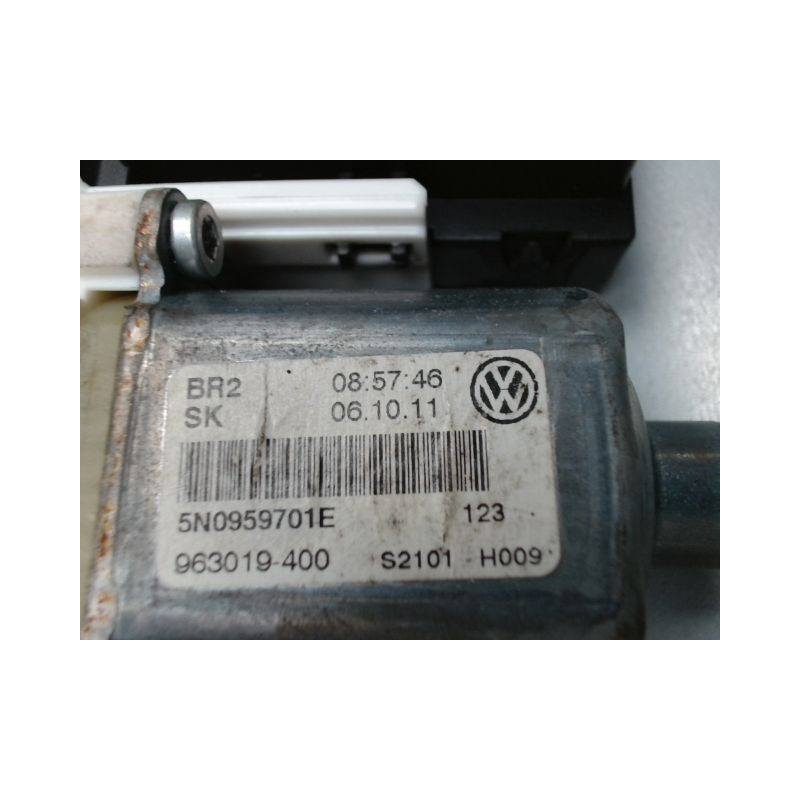 MECANISME+MOTEUR LEVE-GLACE AVANT GAUCHE VOLKSWAGEN TIGUAN