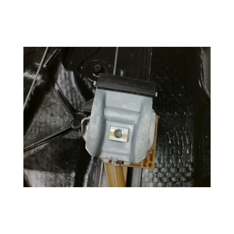 MECANISME+MOTEUR LEVE-GLACE AVANT GAUCHE FORD FOCUS