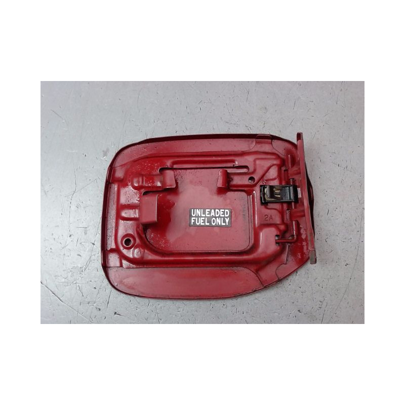 VOLET DE TRAPPE CARBURANT TOYOTA AVENSIS 2000-2003
