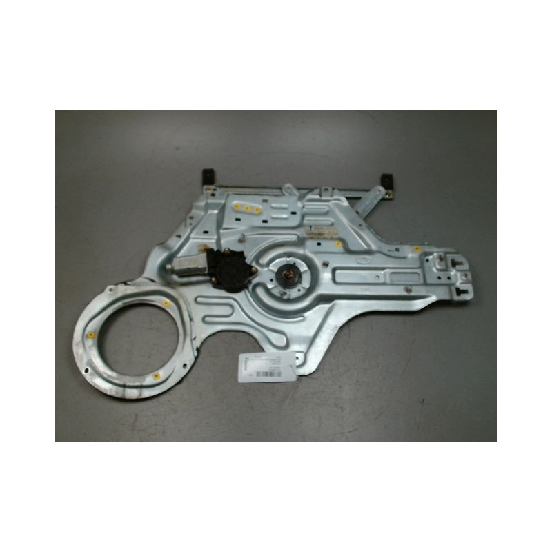 MECANISME+MOTEUR LEVE-GLACE AVANT DROIT KIA CERATO 5P