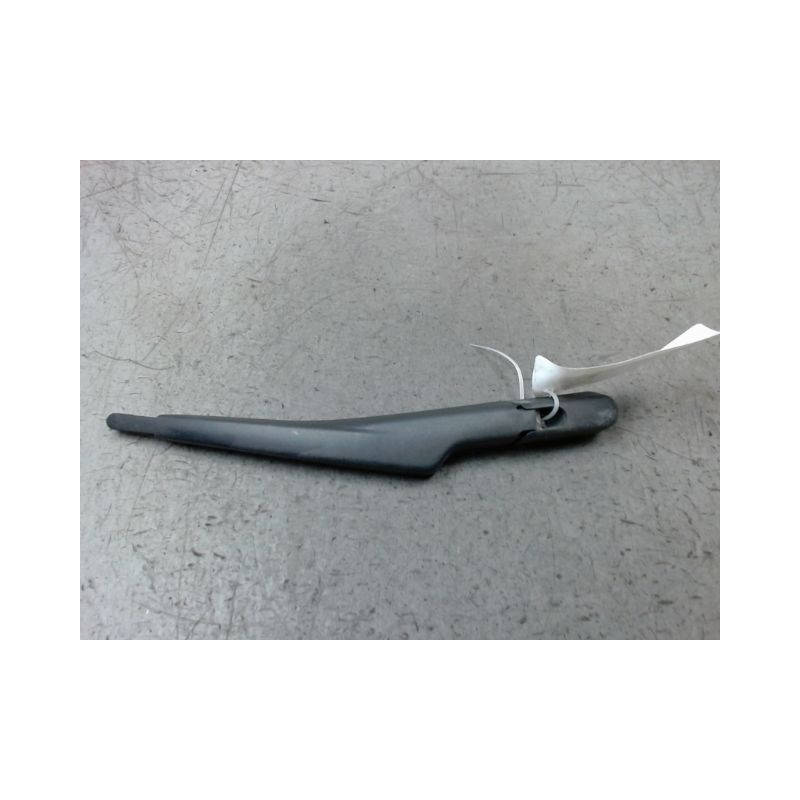 BRAS ESSUIE-GLACE ARRIERE CITROEN DS3 2009-