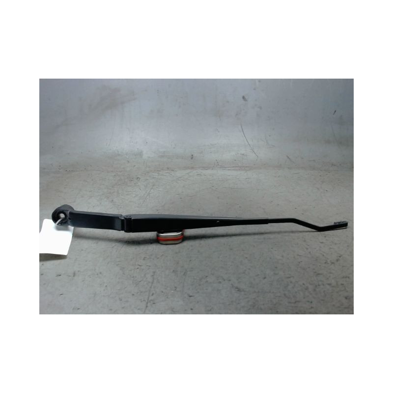 BRAS ESSUIE-GLACE AVANT GAUCHE MITSUBISHI SPACESTAR