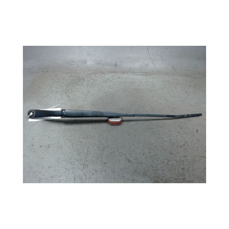 BRAS ESSUIE-GLACE AVANT GAUCHE RENAULT CLIO III 2009-