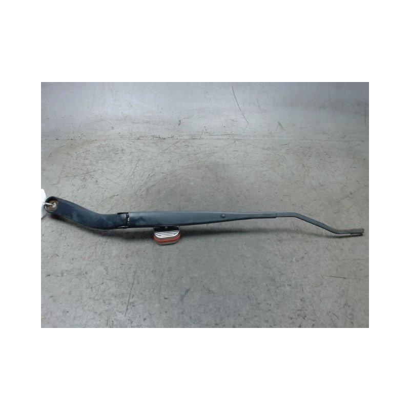 BRAS ESSUIE-GLACE AVANT GAUCHE CHEVROLET ORLANDO