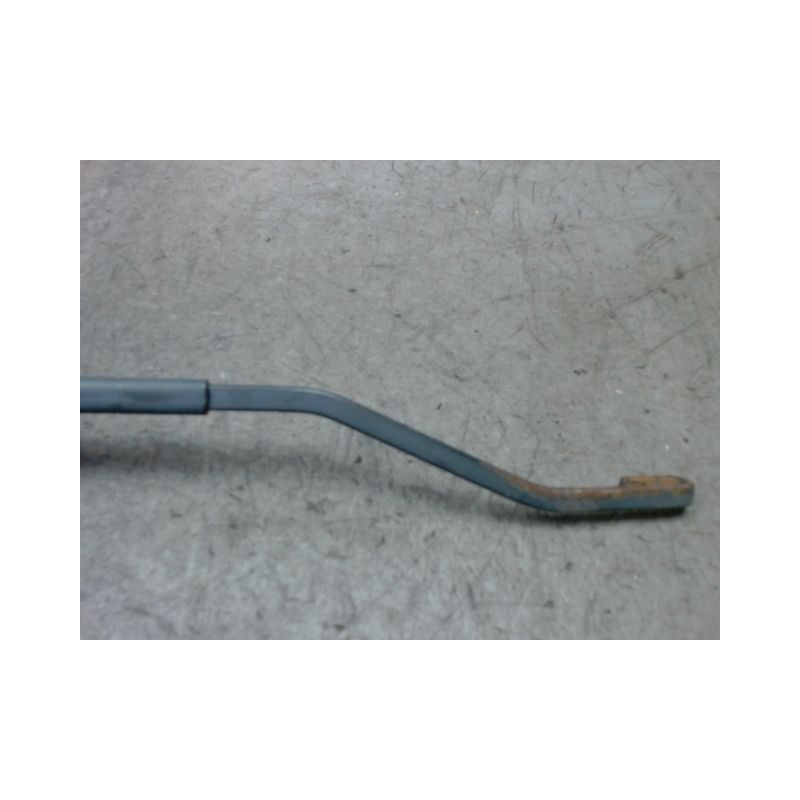 BRAS ESSUIE-GLACE AVANT GAUCHE CHEVROLET ORLANDO