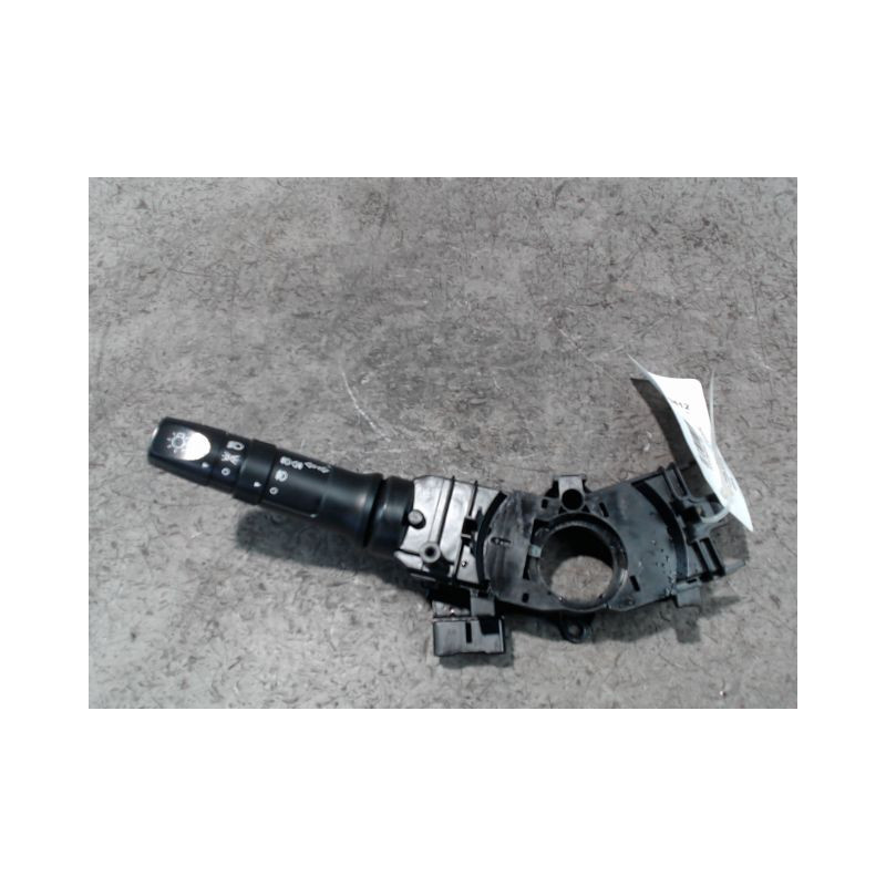 COMMANDE CLIGNOTANT HYUNDAI I20