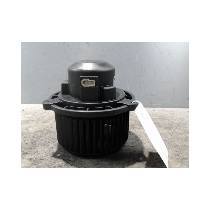 MOTEUR VENTILATEUR CHAUFFAGE KIA CARENS 2002-