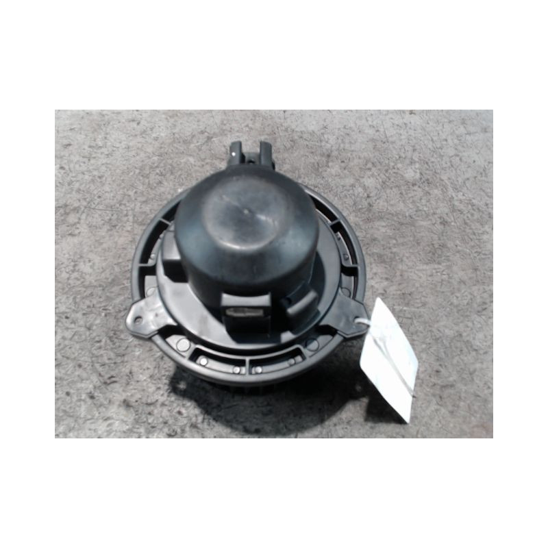 MOTEUR VENTILATEUR CHAUFFAGE KIA CARENS 2002-