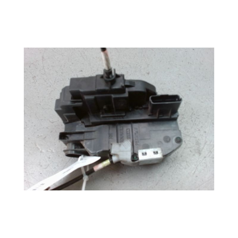 SYSTEME CONDAMNATION AVANT DROIT NISSAN NOTE
