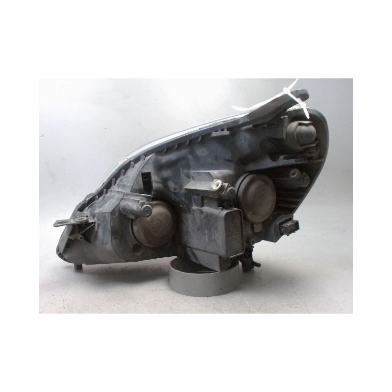 PHARE DROIT OPEL ZAFIRA