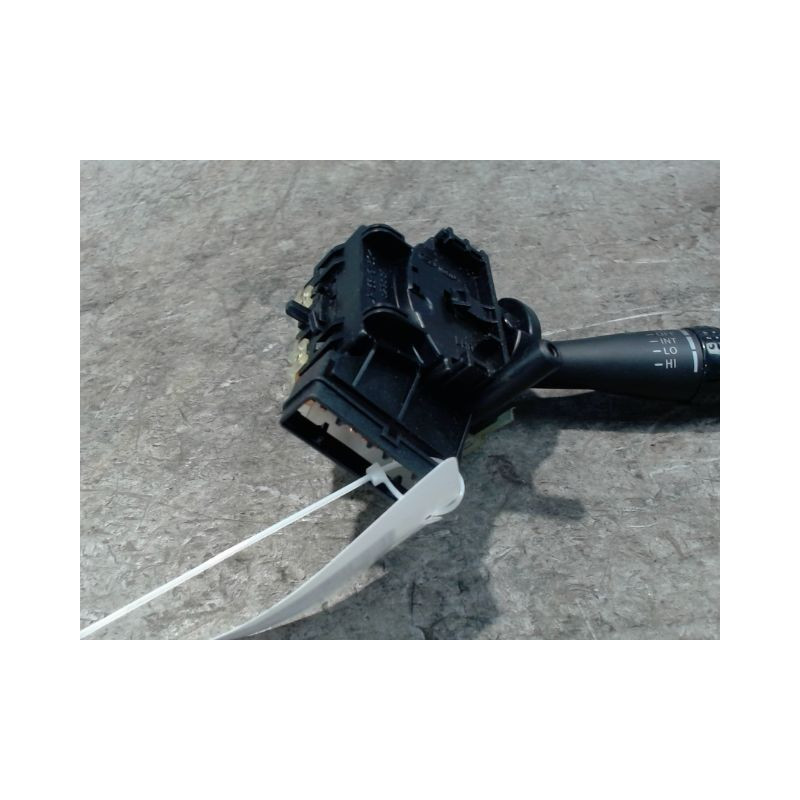 COMMANDE ESSUIE GLACE HYUNDAI GETZ 02-05