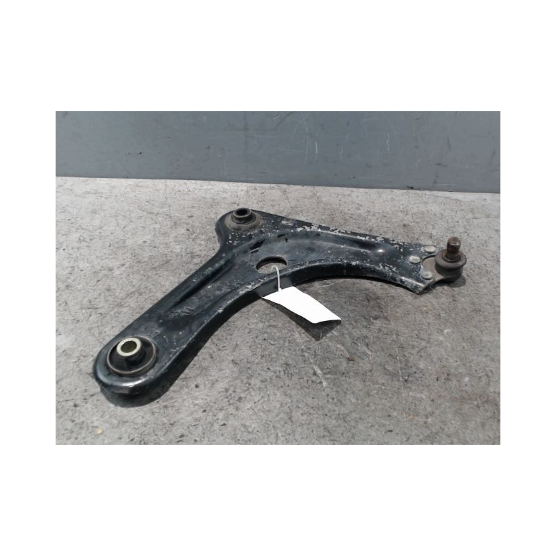 TRIANGLE INFERIEUR AVANT DROIT CITROEN C3 2009-