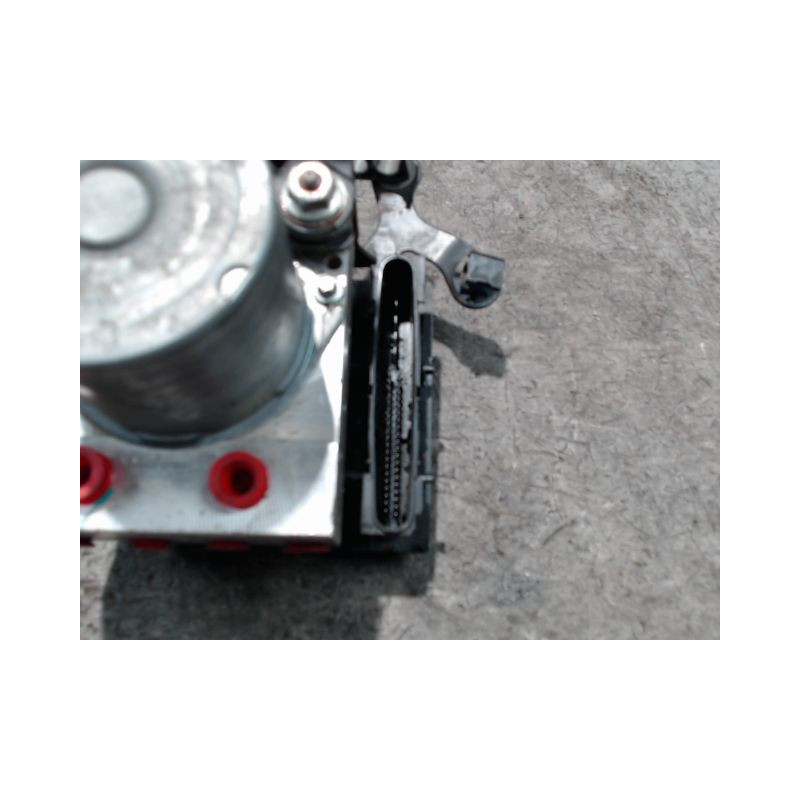 UNITE HYDRAULIQUE ABS TOYOTA VERSO 2010-