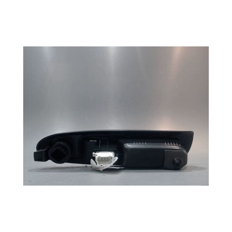 COMMANDE LEVE-GLACE PORTE AVD RENAULT CLIO