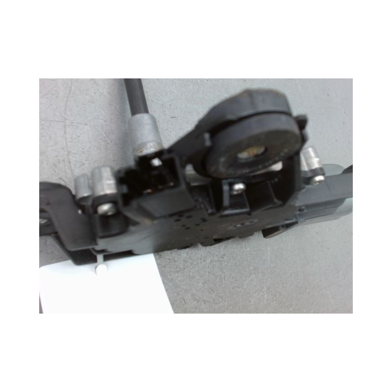 MECANISME ESSUIE-GLACE ARRIERE FORD FOCUS BREAK 2005-