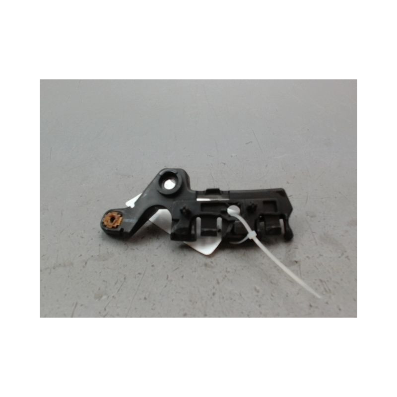 SUPPORT AILE AVD RENAULT MEGANE BREAK III Phase 1 2009-2012