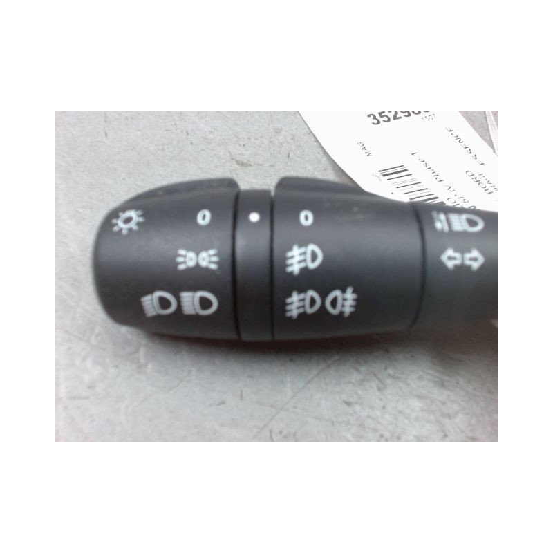 COMMANDE ECLAIRAGE RENAULT CLIO IV Phase 1 2012-...