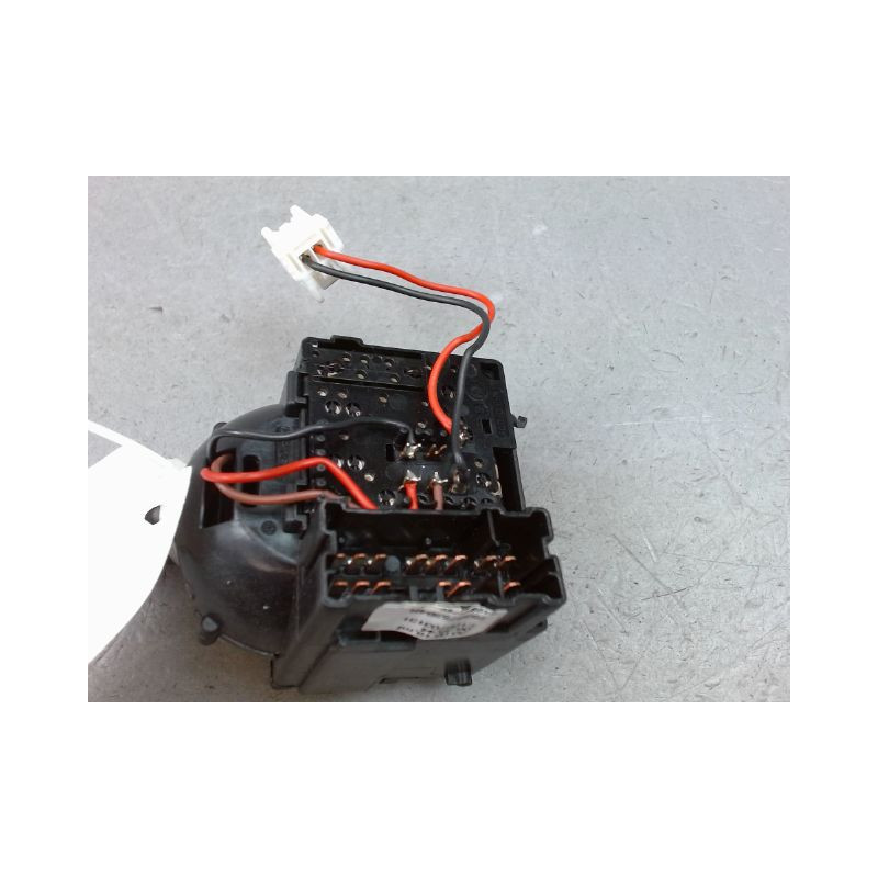 COMMANDE ECLAIRAGE RENAULT CLIO IV Phase 1 2012-...