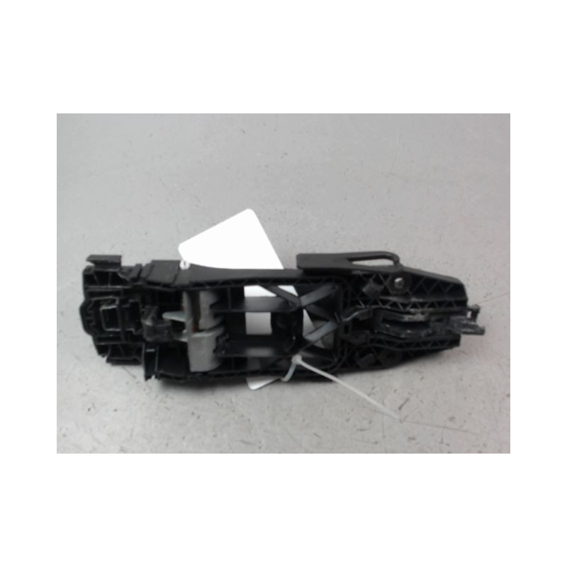 POIGNEE EXTERIEURE PORTE ARRIERE DROIT AUDI A3 SPORTBACK