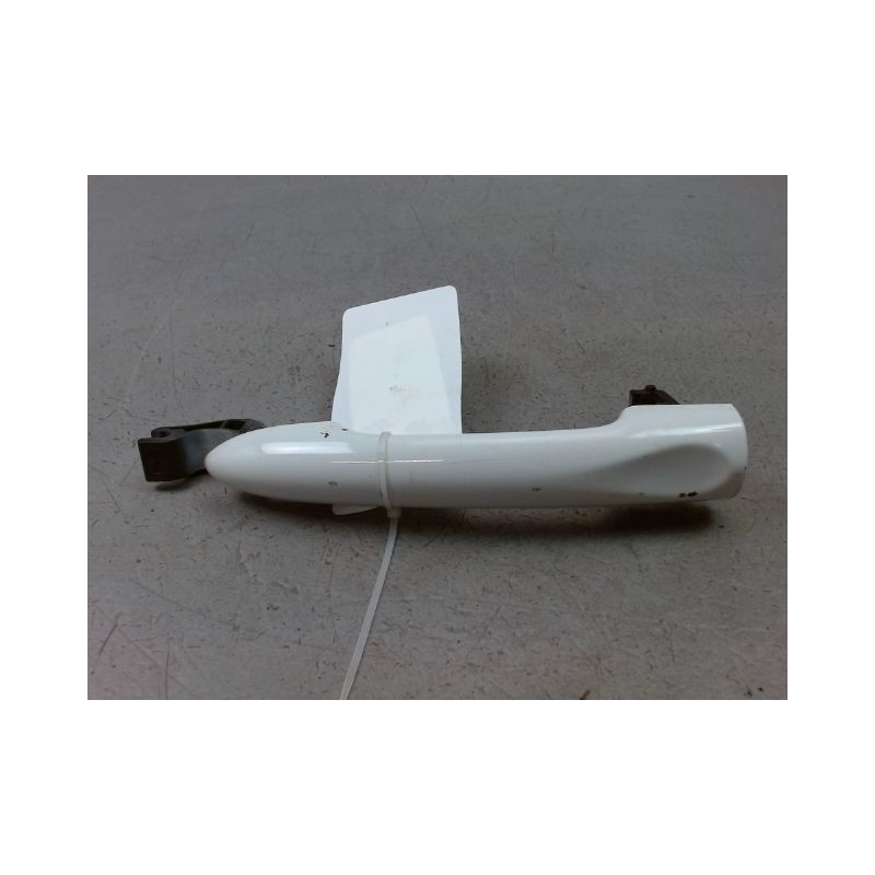 POIGNEE EXTERIEURE PORTE AVANT DROIT RENAULT CLIO IV Phase 1 2012-...