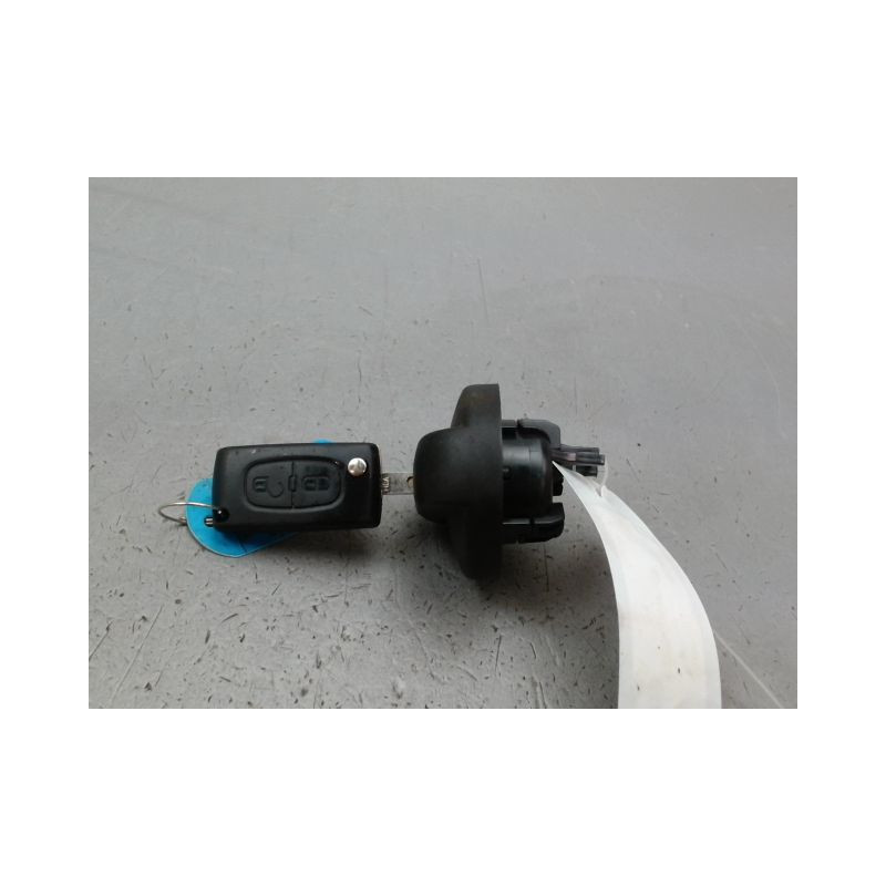 BOUCHON RESERVOIR A CARBURANT PEUGEOT 207 2006-2013