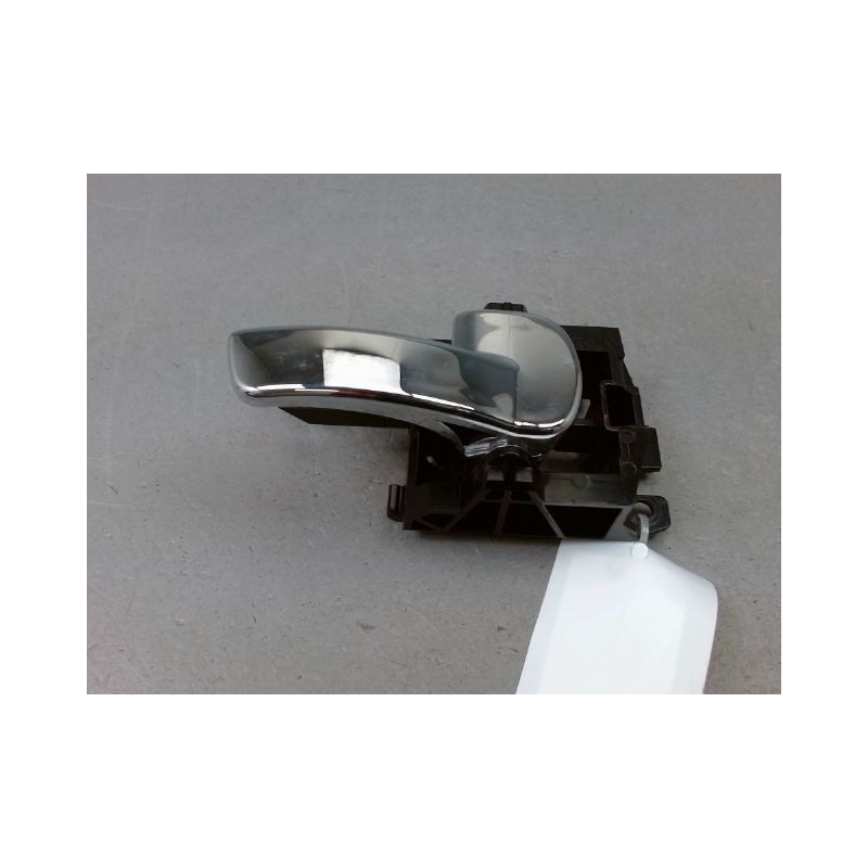 POIGNEE INTERIEURE PORTE ARRIERE DROIT NISSAN QASHQAI +2 I Phase 2 LONG 2010-2014