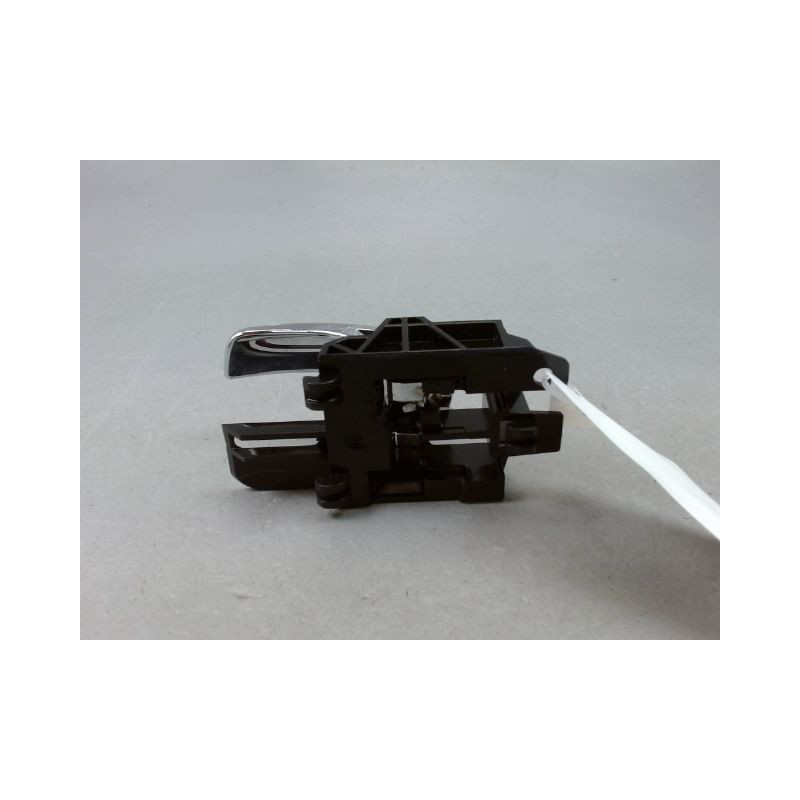 POIGNEE INTERIEURE PORTE ARRIERE DROIT NISSAN QASHQAI +2 I Phase 2 LONG 2010-2014