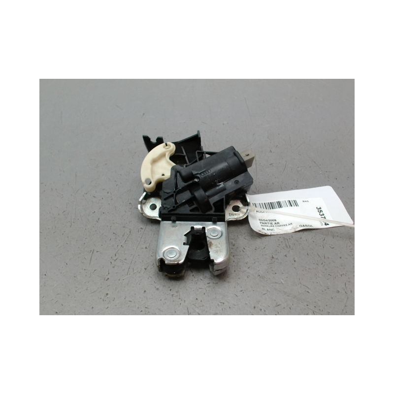 SERRURE COFFRE ARRIERE AUDI A5